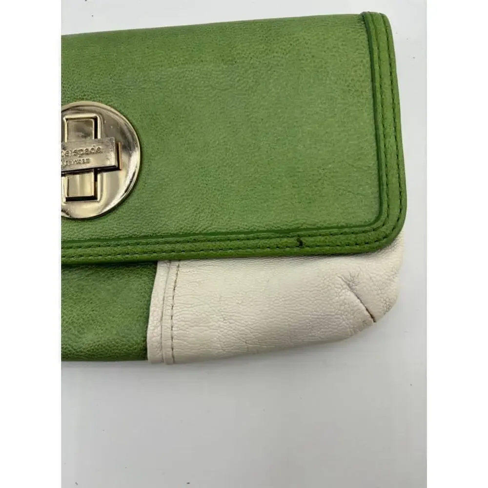 Women's Kate Spade Green and White Leather Clutch